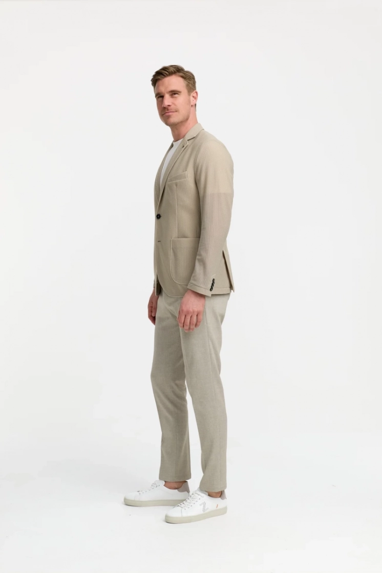 220 BEIGE
