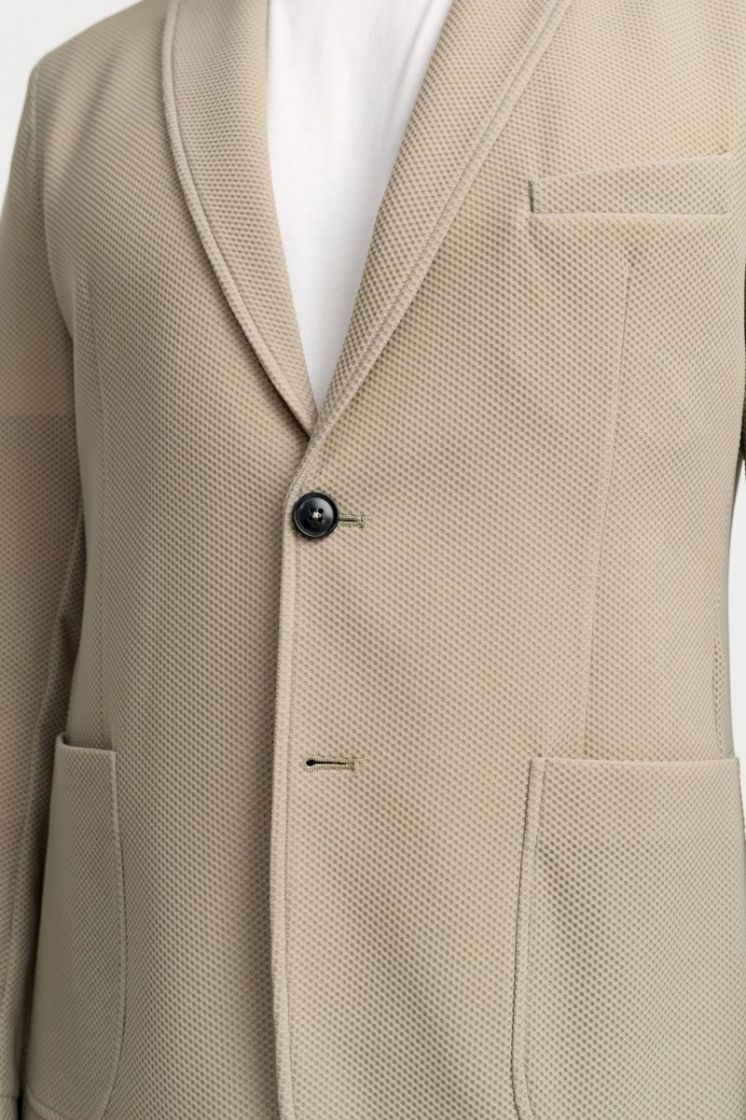  220 BEIGE