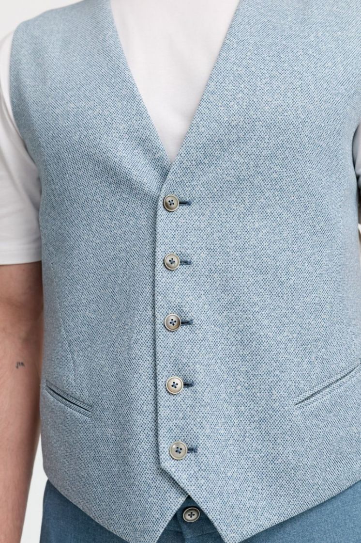 610 LIGHT BLUE
