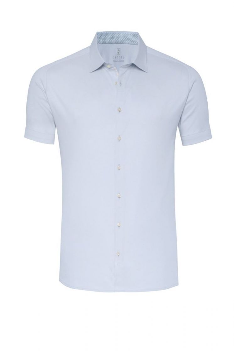  053 LIGHT BLUE
