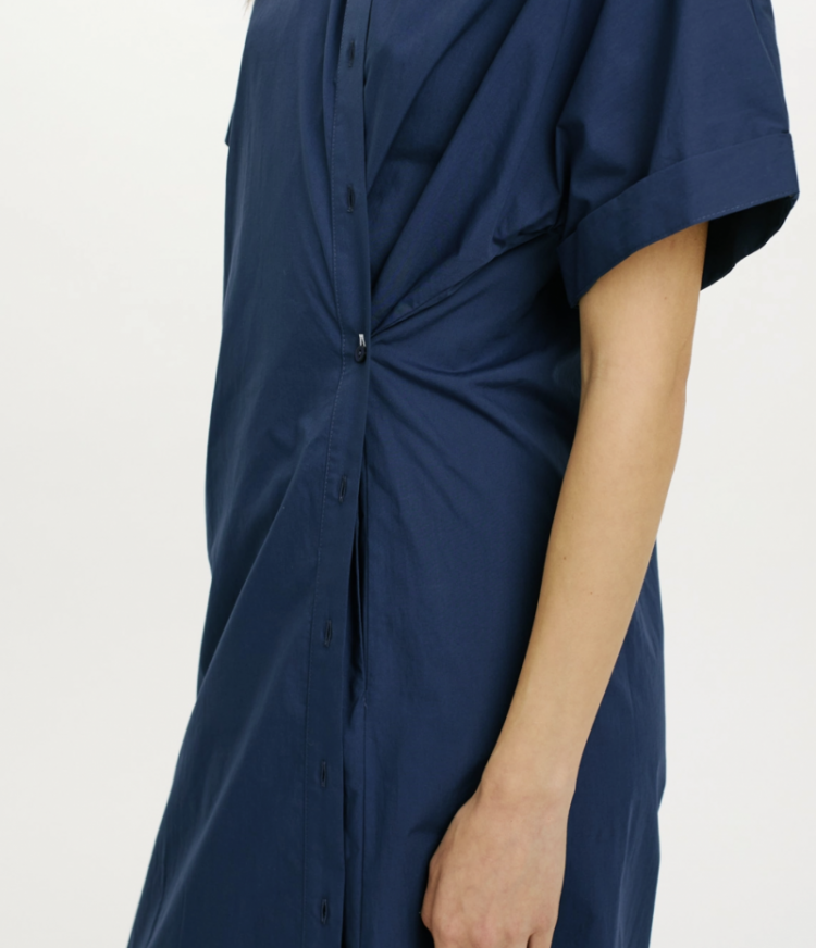 BLU JEANS