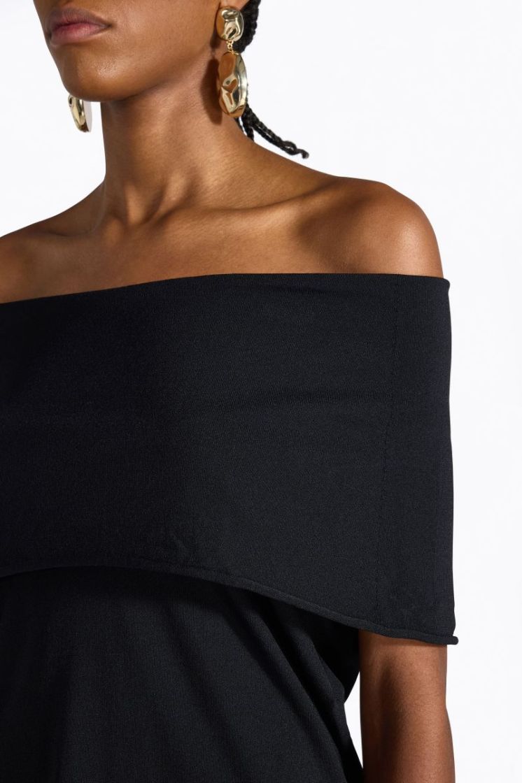  Y69 BLACK