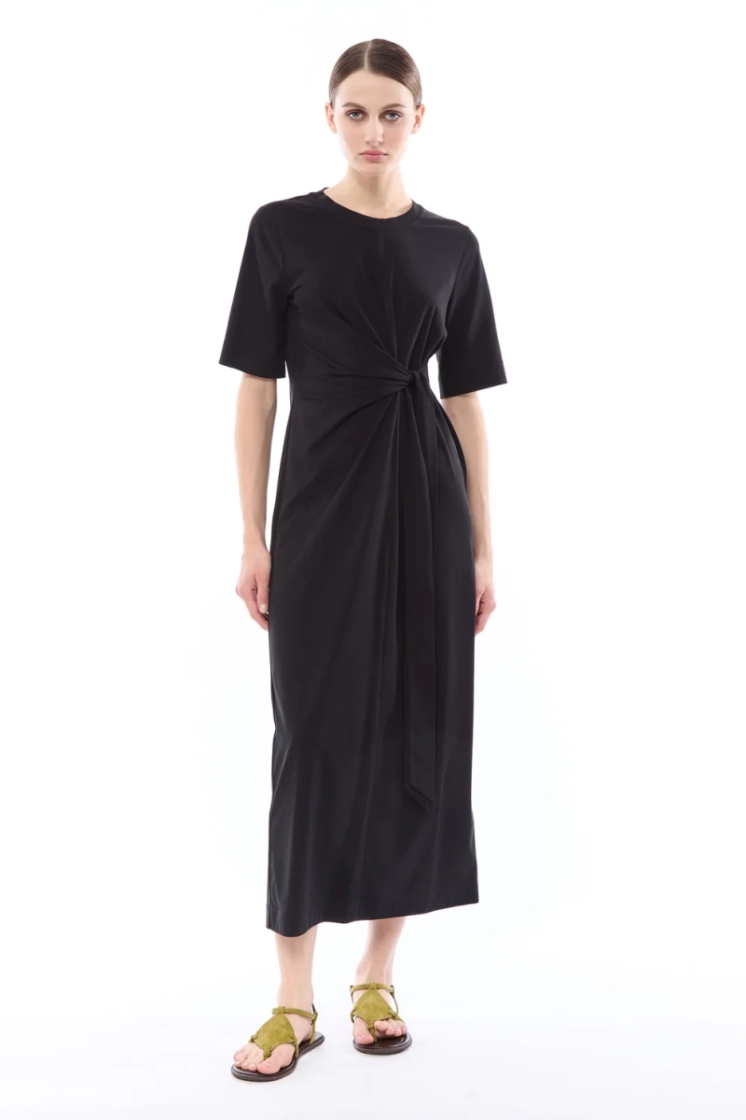  0700 BLACK