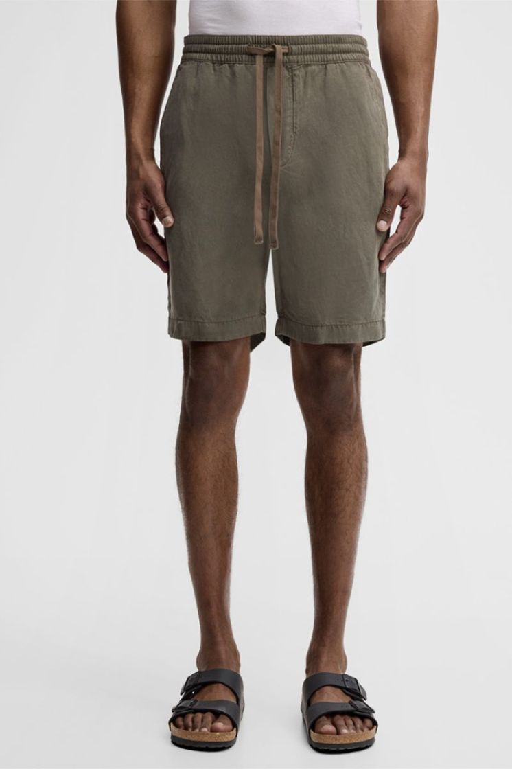  302 DARK GREEN