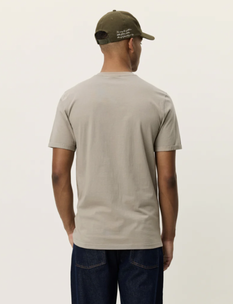 880 OAK SAND