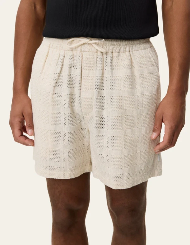  215 IVORY