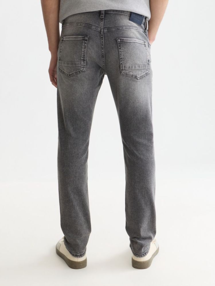  030 LAZY GREY
