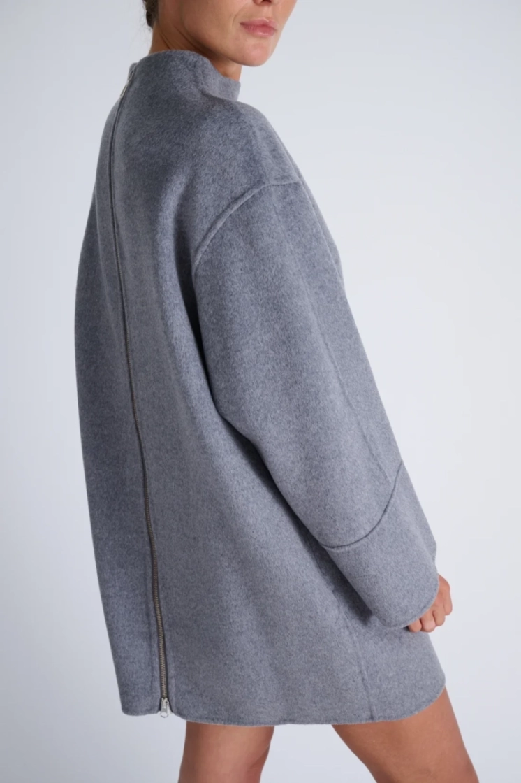 LIGHT GREY
