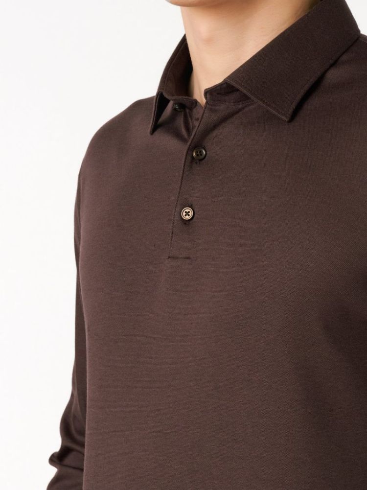 882 BROWN