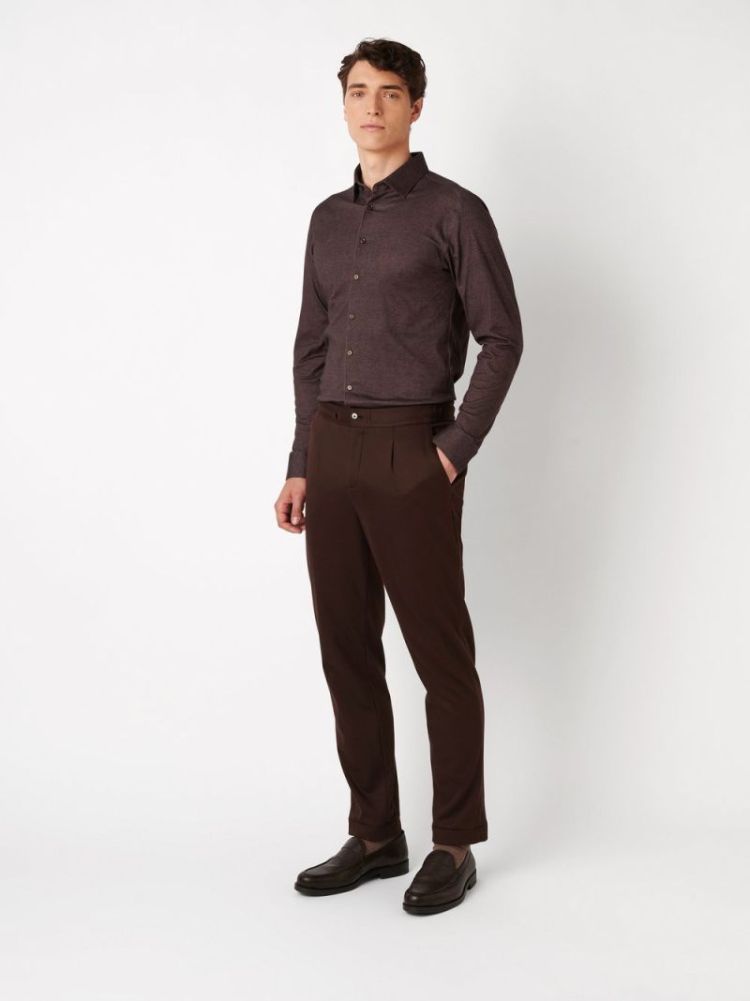  870 BROWN