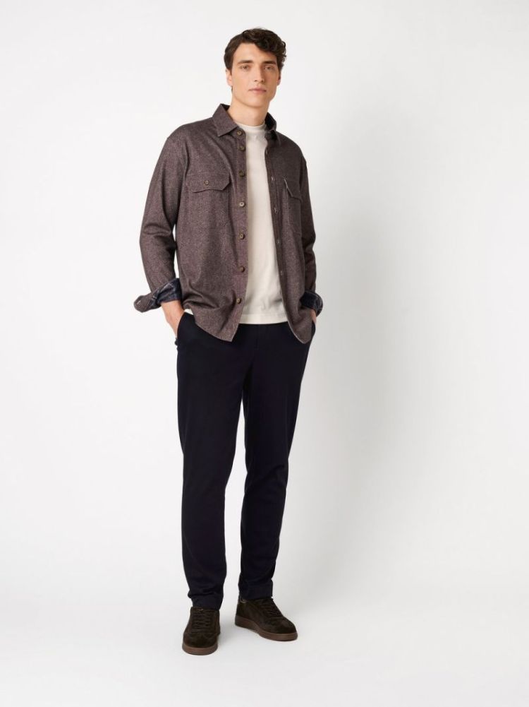  881 BROWN
