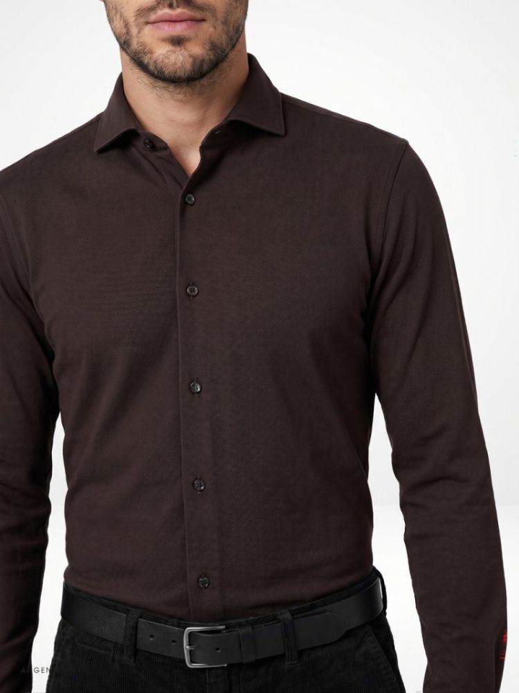  880 BROWN