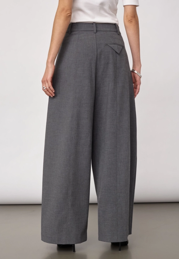  MID GREY